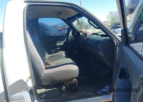 2001 Dodge Ram 2500 St z USA, uszkodzony, nr VIN 3B7KF26ZX1M537837